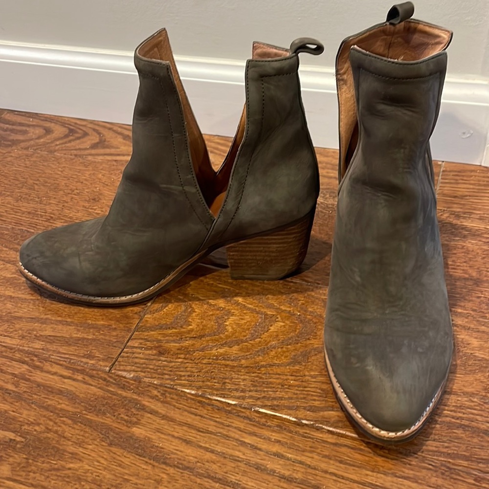 Jeffrey Campbell booties from Anthropologie